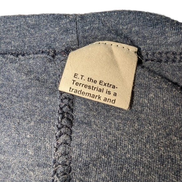 E.T. 👽 Tee 🛸 - Picture 5 of 9